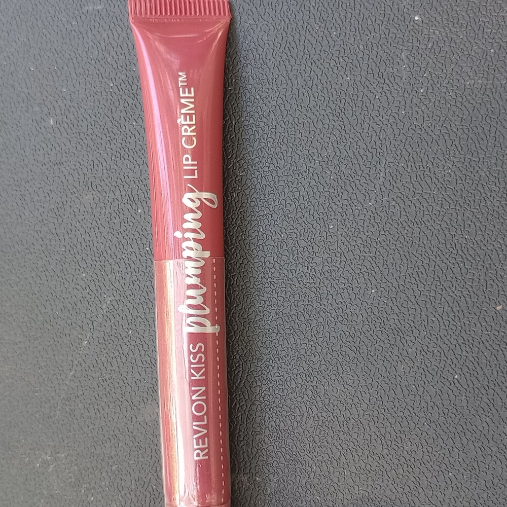 Revlon kiss plumping lip cream